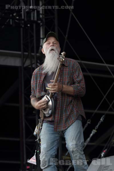 SEASICK STEVE - 2017-07-02 - ARRAS - La Citadelle - Main Stage - 